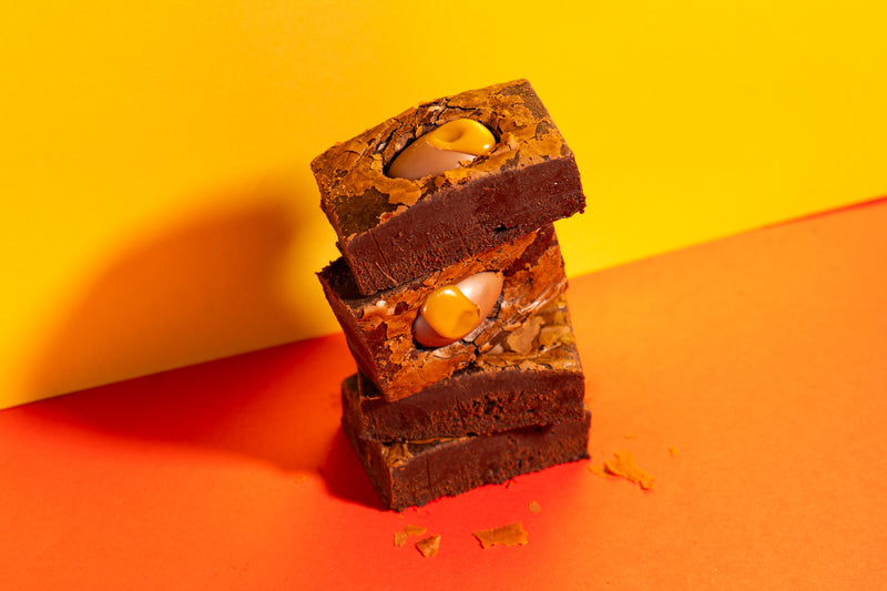 Caramel Egg Bwownies