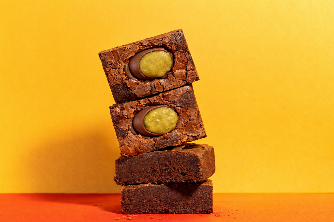 Pistachio Egg Bwownies